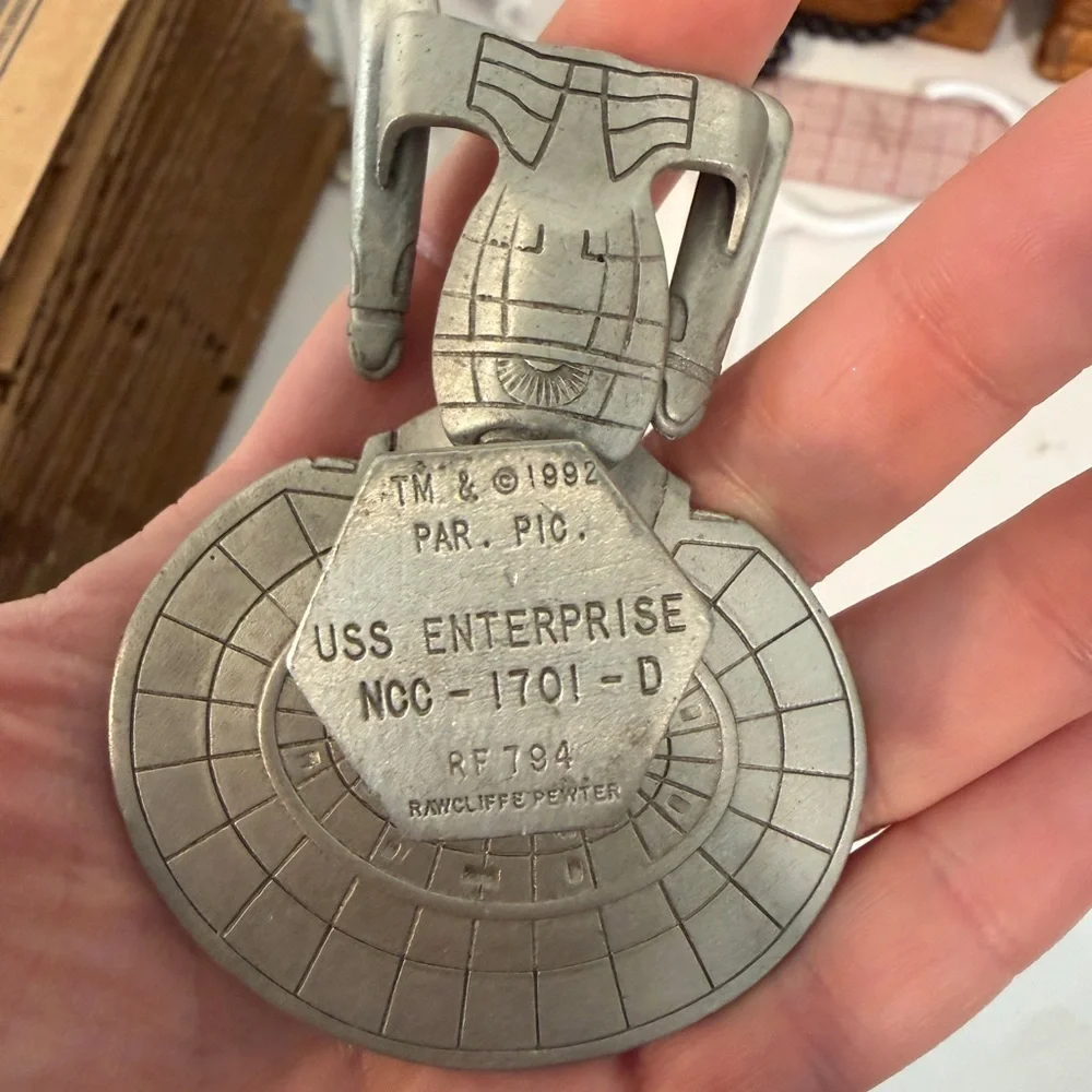 Star Trek USS Enterprise NCC-1701-D Metal figurine
